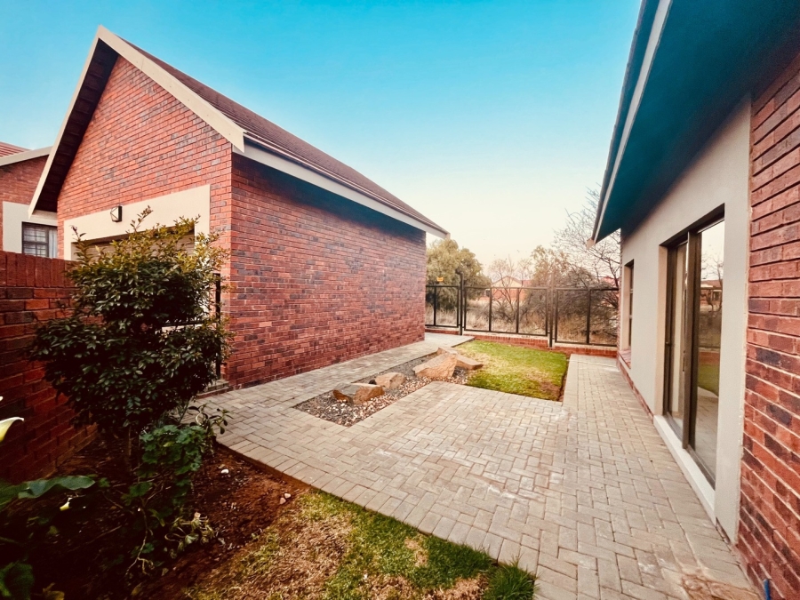 2 Bedroom Property for Sale in Wild Olive Estate Free State